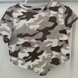 CAMO CROP TOP